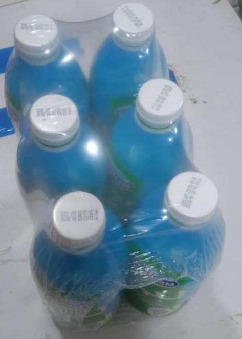 6 botellas de leche laban